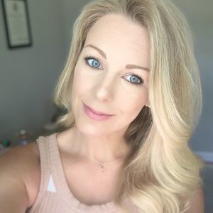 Meet your Posher, Leiha